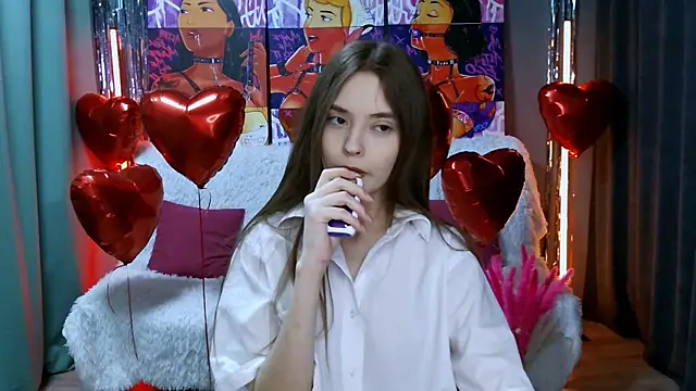 Snapshot of RayWillliams chatting on February 22, 2025, 8:42 pm RayWillliams online show from February 22, 2025, 8:42 pm