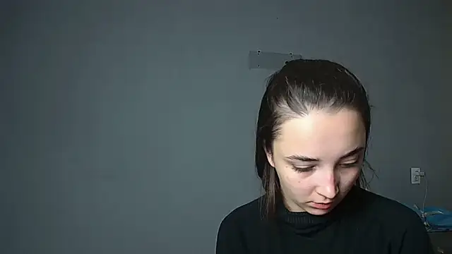 Eva Gloryy online show from September 30, 2025, 9:58 am