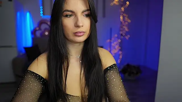 swarowskayaya online show from December 21, 2025, 8:16 pm