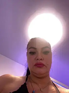 HotLivv69 online show from October 21, 2025, 10:10 pm