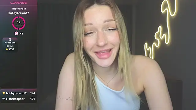 MargaretSweet1 online show from April 8, 2026, 2:00 am