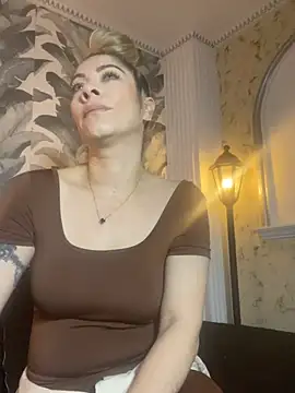 Snapshot of viktoria_davis_ chatting on March 20, 2026, 12:59 am viktoria davis online show from March 20, 2026, 12:59 am
