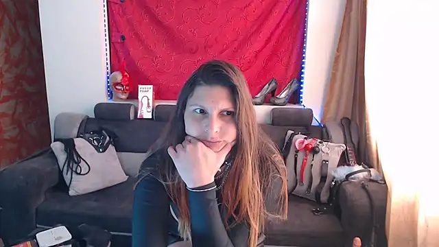 sachaclinford online show from September 25, 2025, 6:00 pm