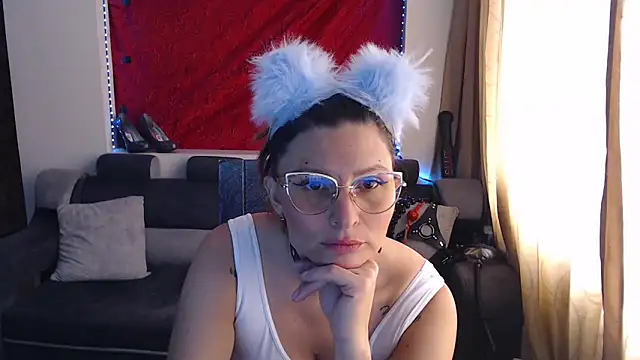 sachaclinford online show from September 30, 2025, 5:29 pm