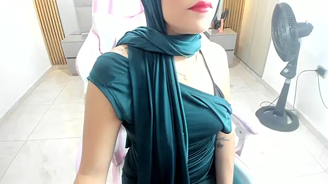 Zulema hamdi online show from January 29, 2025, 3:58 pm