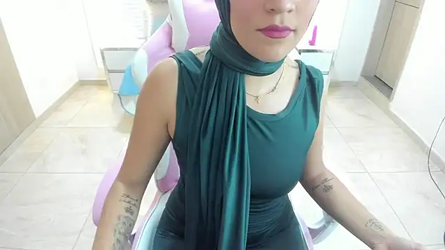 Zulema hamdi online show from January 30, 2025, 7:26 pm