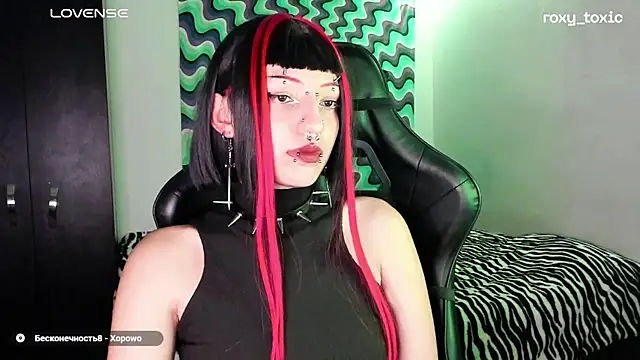 roxy toxic online show from March 6, 2025, 3:46 am