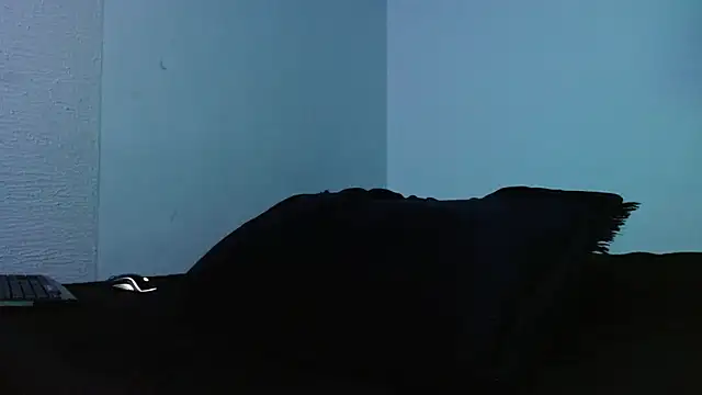 Lliam 2 online show from September 27, 2025, 5:23 am