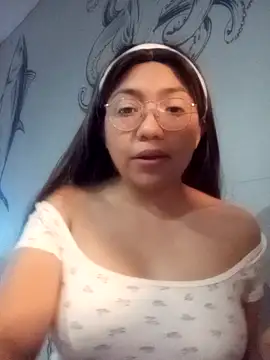 criscrispdv online show from April 21, 2026, 12:01 am