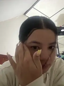 ValeriaOrtega online show from March 8, 2026, 9:57 am