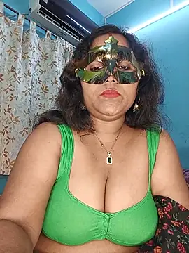 Snapshot of hevensex143 chatting on May 22, 2026, 8:25 pm hevensex143 online show from May 22, 2026, 8:25 pm