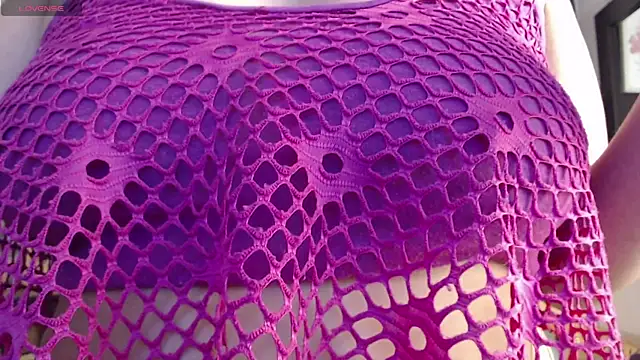 Kitten Cam online show from October 27, 2025, 4:16 am