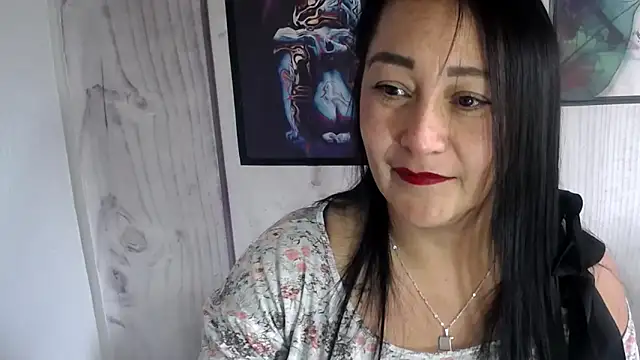 JULIANAWET69 online show from November 26, 2025, 5:03 pm