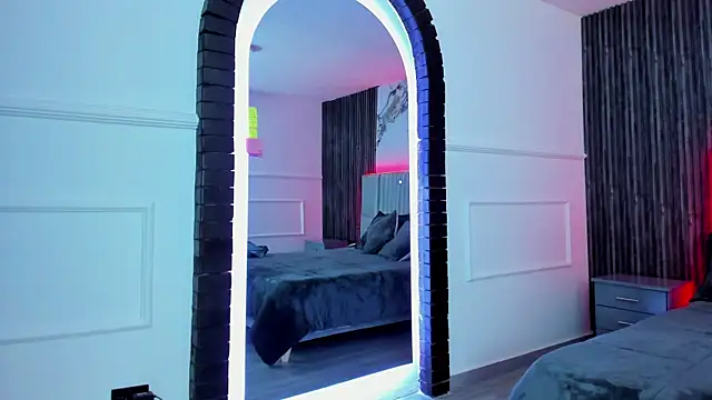 Gigidoll online show from January 21, 2025, 2:15 pm