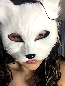 GinnyDelice online show from February 9, 2025, 4:57 am