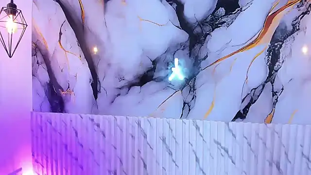 JackeOwens online show from November 20, 2025, 2:34 am