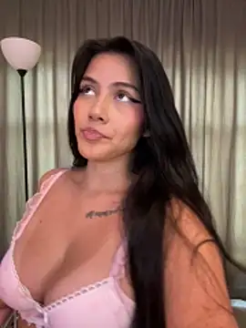 Snapshot of angelic1 chatting on May 29, 2026, 12:47 pm angelic1 online show from May 29, 2026, 12:47 pm