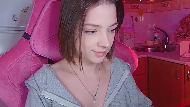 PamBeesly online show from April 18, 2026, 4:55 pm