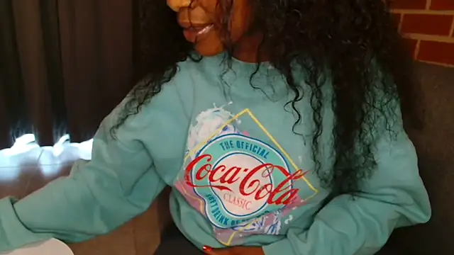 Godessofpleasxa online show from February 15, 2026, 2:03 pm