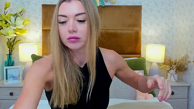 SusanBlair online show from February 18, 2025, 6:26 am