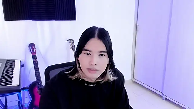 JordiWilld online show from November 2, 2025, 3:58 pm