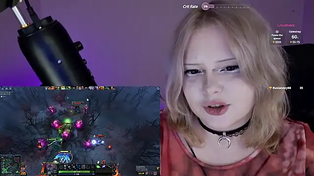 Snapshot of Electro_doll chatting on March 15, 2025, 11:17 pm Electro doll online show from March 15, 2025, 11:17 pm