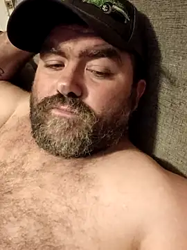 Snapshot of Rcraigue4 chatting on October 8, 2025, 12:08 am Rcraigue4 online show from October 8, 2025, 12:08 am