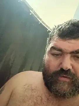 Snapshot of Rcraigue4 chatting on October 15, 2025, 12:22 am Rcraigue4 online show from October 15, 2025, 12:22 am