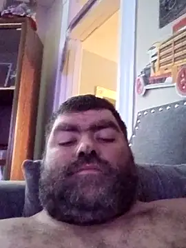 Snapshot of Rcraigue4 chatting on October 15, 2025, 10:32 pm Rcraigue4 online show from October 15, 2025, 10:32 pm