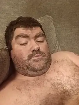 Snapshot of Rcraigue4 chatting on October 29, 2025, 2:36 am Rcraigue4 online show from October 29, 2025, 2:36 am