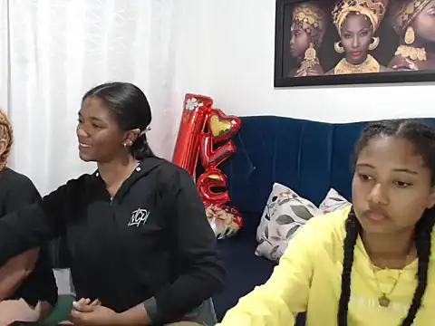 LITTLEDOLLHOT online show from February 28, 2025, 11:03 am