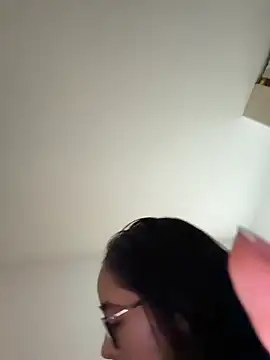 sophierooy22 online show from June 21, 2026, 5:48 pm