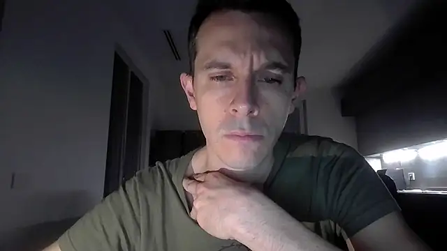 Snapshot of Masterclassyfeet chatting on March 14, 2025, 9:10 pm Masterclassyfeet online show from March 14, 2025, 9:10 pm