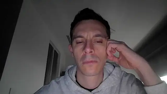 Snapshot of Masterclassyfeet chatting on March 18, 2025, 9:21 pm Masterclassyfeet online show from March 18, 2025, 9:21 pm