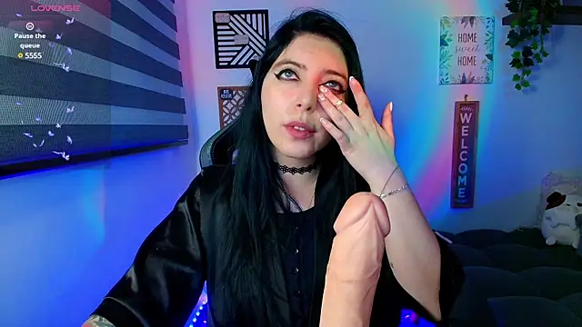 Snapshot of love_sharol_ chatting on February 22, 2025, 4:07 am love sharol online show from February 22, 2025, 4:07 am