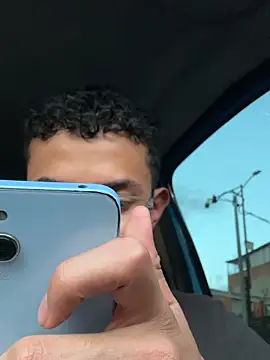 Snapshot of Thonny-becker chatting on October 24, 2025, 10:28 pm Thonny-becker online show from October 24, 2025, 10:28 pm