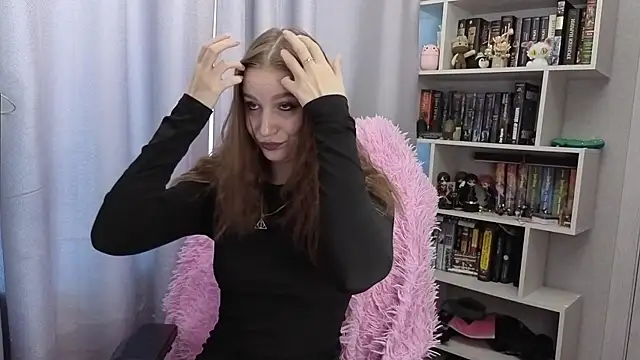 LillyFan-X online show from September 20, 2025, 4:24 am