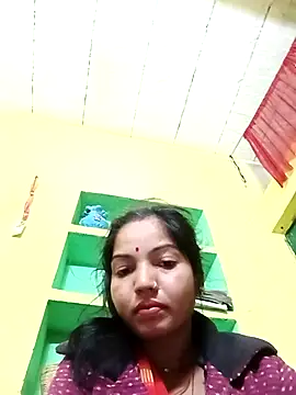 Snapshot of Bhuvi_Bedi chatting on February 1, 2025, 11:06 pm Bhuvi Bedi online show from February 1, 2025, 11:06 pm