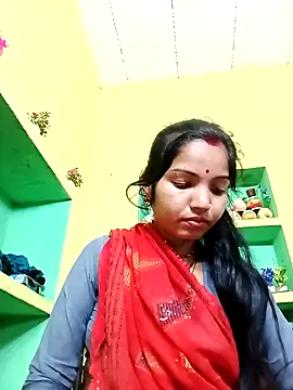 Snapshot of Bhuvi_Bedi chatting on February 11, 2025, 1:51 pm Bhuvi Bedi online show from February 11, 2025, 1:51 pm