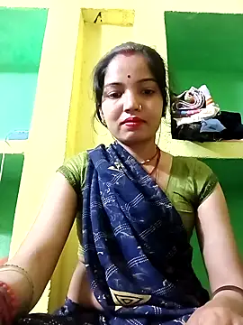 Snapshot of Bhuvi_Bedi chatting on February 13, 2025, 3:03 pm Bhuvi Bedi online show from February 13, 2025, 3:03 pm