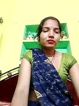 Snapshot of Bhuvi_Bedi chatting on February 28, 2025, 11:14 am Bhuvi Bedi online show from February 28, 2025, 11:14 am