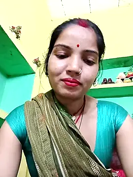 Snapshot of Bhuvi_Bedi chatting on March 9, 2025, 3:16 pm Bhuvi Bedi online show from March 9, 2025, 3:16 pm