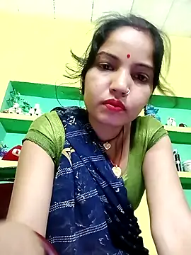 Snapshot of Bhuvi_Bedi chatting on March 12, 2025, 5:49 pm Bhuvi Bedi online show from March 12, 2025, 5:49 pm