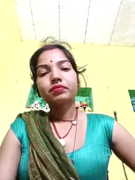 Snapshot of Bhuvi_Bedi chatting on March 13, 2025, 11:05 pm Bhuvi Bedi online show from March 13, 2025, 11:05 pm