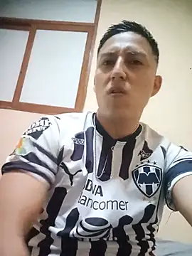 LuisMex1998 online show from July 15, 2026, 8:52 am
