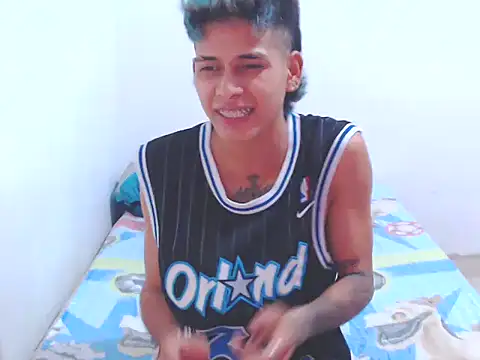 lu nastyboy18 online show from February 5, 2025, 4:59 am