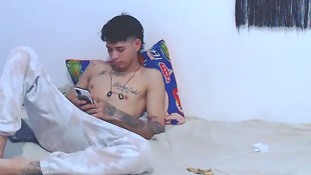 lu nastyboy18 online show from September 11, 2025, 8:20 pm