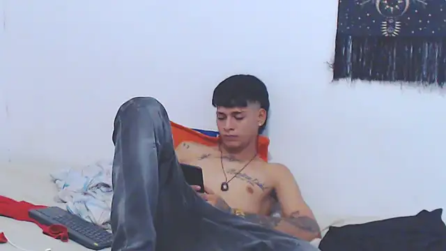 lu nastyboy18 online show from September 20, 2025, 6:20 pm