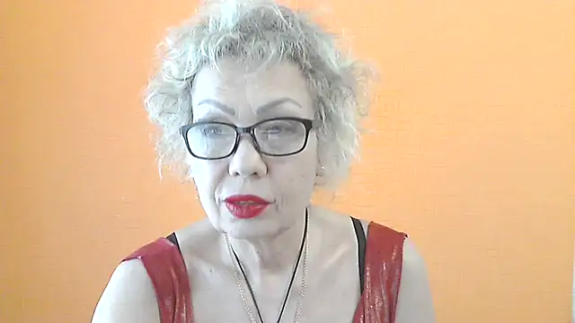 Snapshot of NessyJenixs chatting on May 26, 2026, 6:53 am NessyJenixs online show from May 26, 2026, 6:53 am