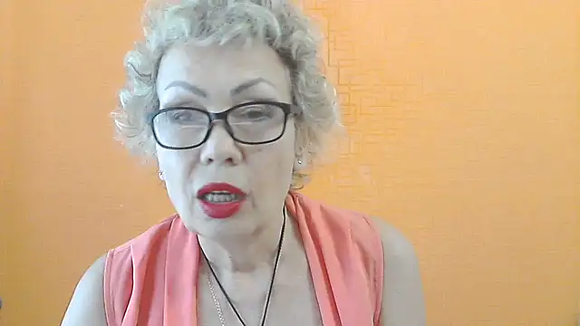 NessyJenixs online show from June 27, 2026, 7:13 am